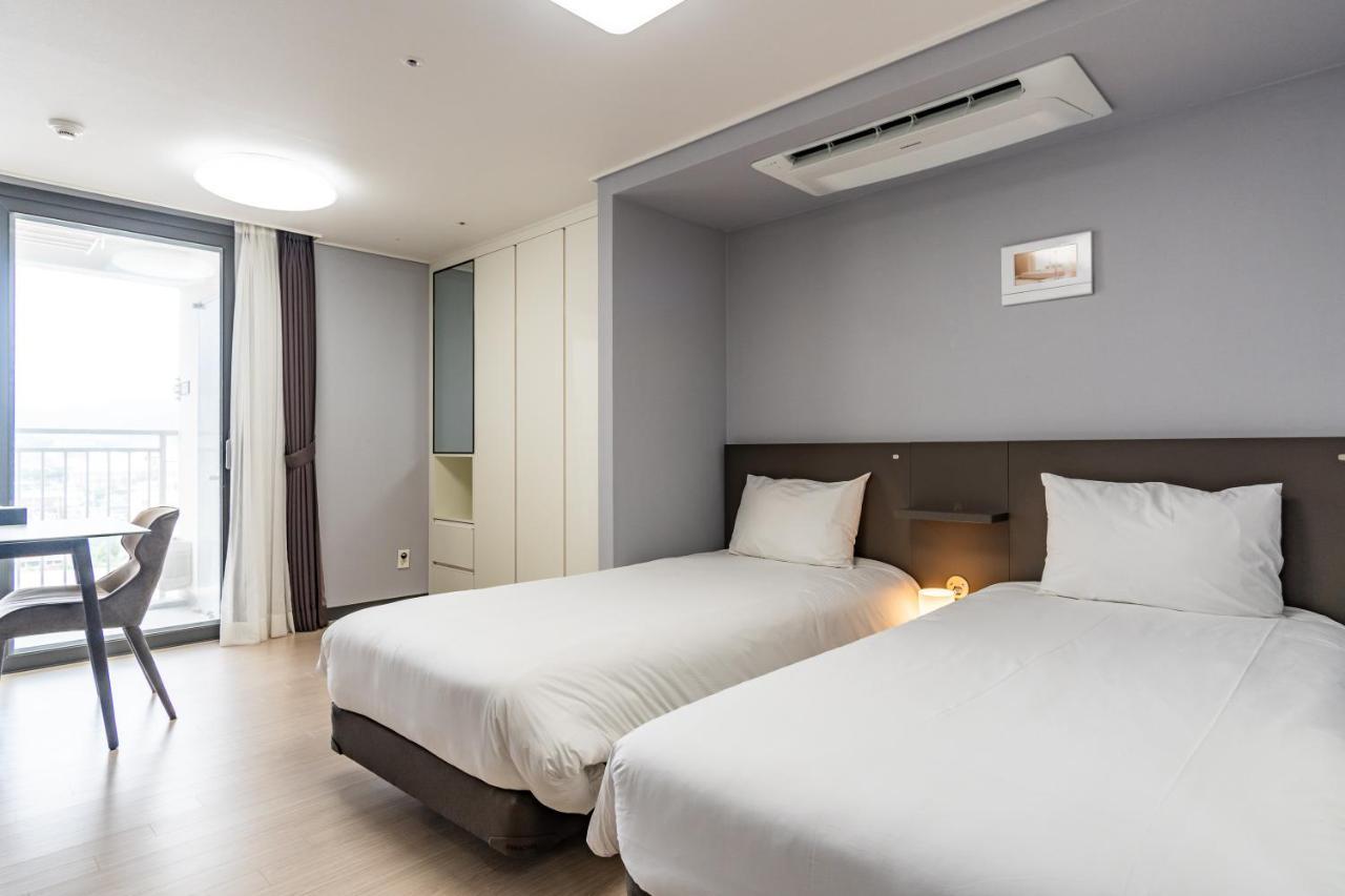 Sota Collection The Yeosu Hotell Exteriör bild